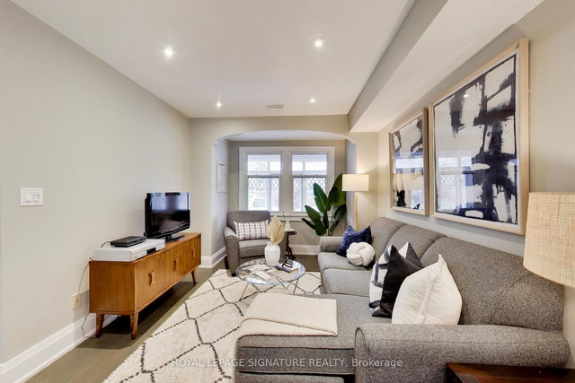 259 Torrens Avenue