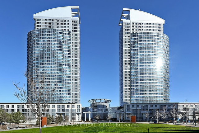 PH105 - 36 Lee Centre Drive