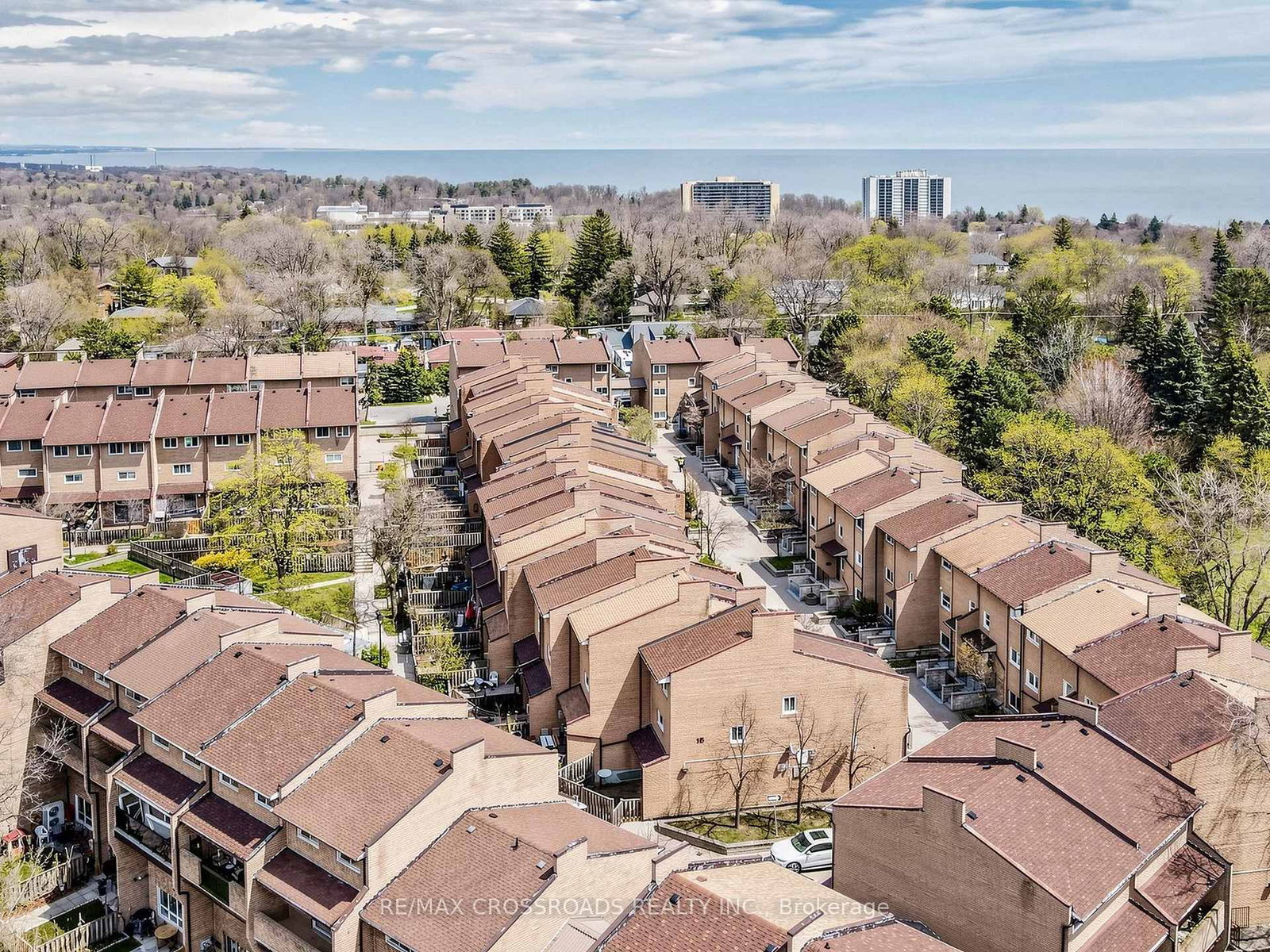 50 Scarborough Golf Club Road • #95 • Toronto, ON photo 32