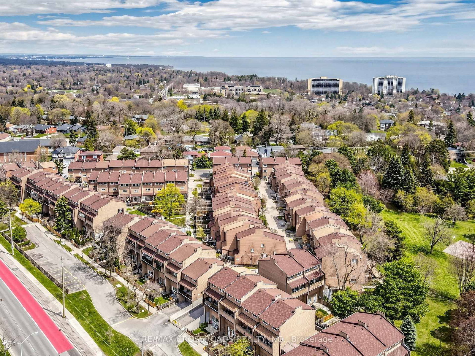 50 Scarborough Golf Club Road • #95 • Toronto, ON photo 34