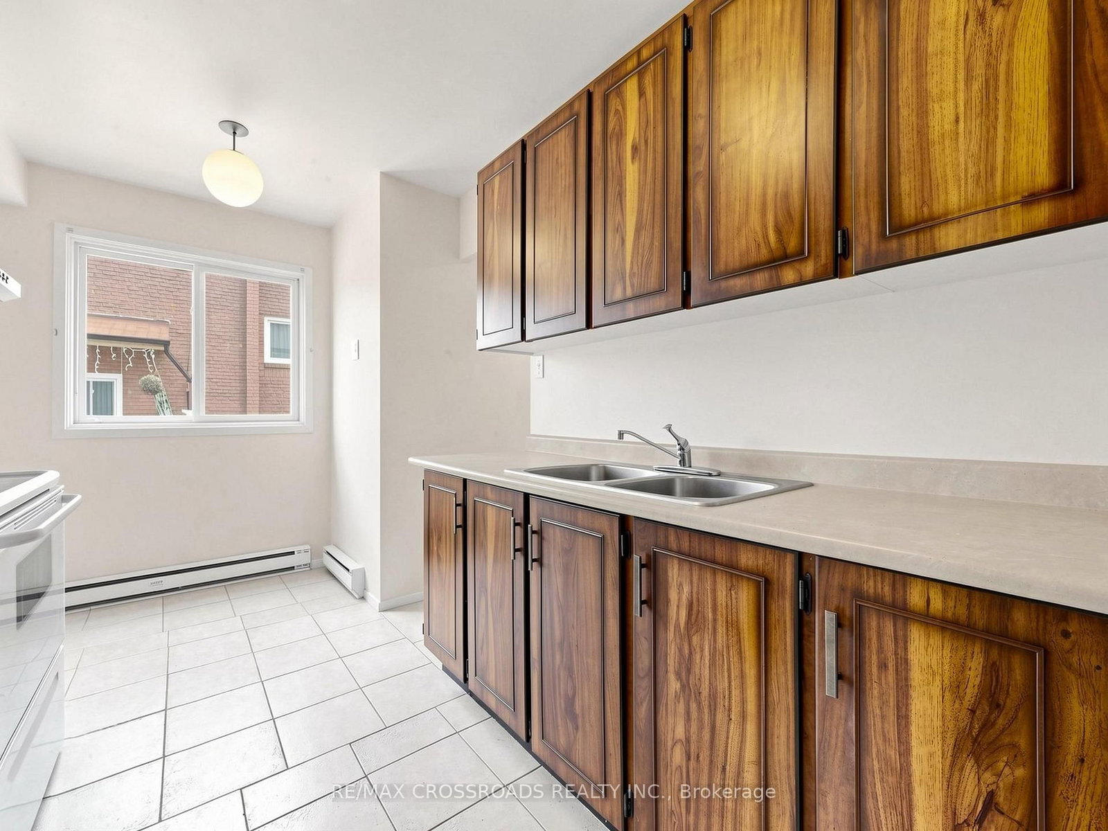 50 Scarborough Golf Club Road • #95 • Toronto, ON photo 9