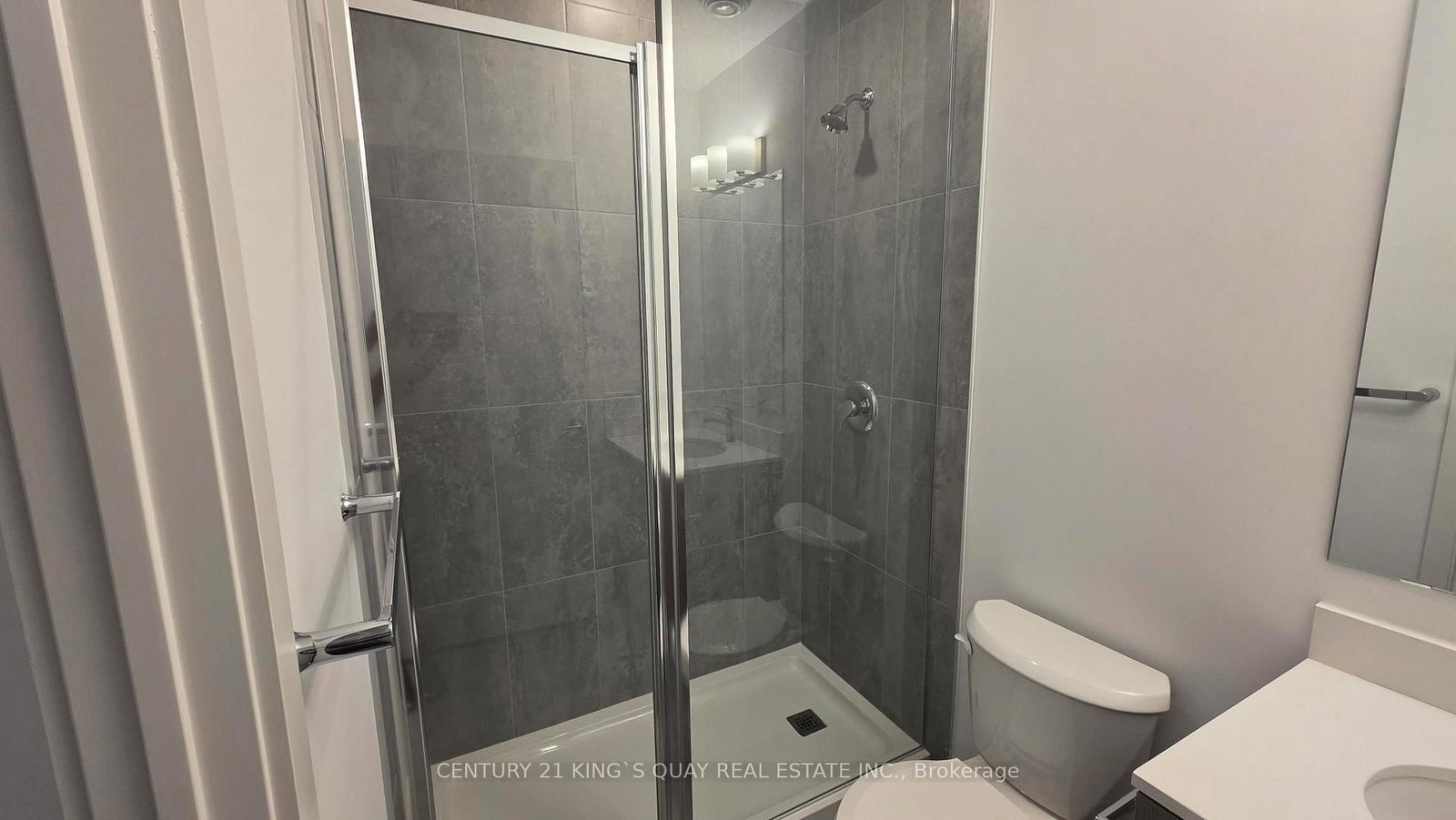 7437 Kingston Road, Unit 325 - Photo 11