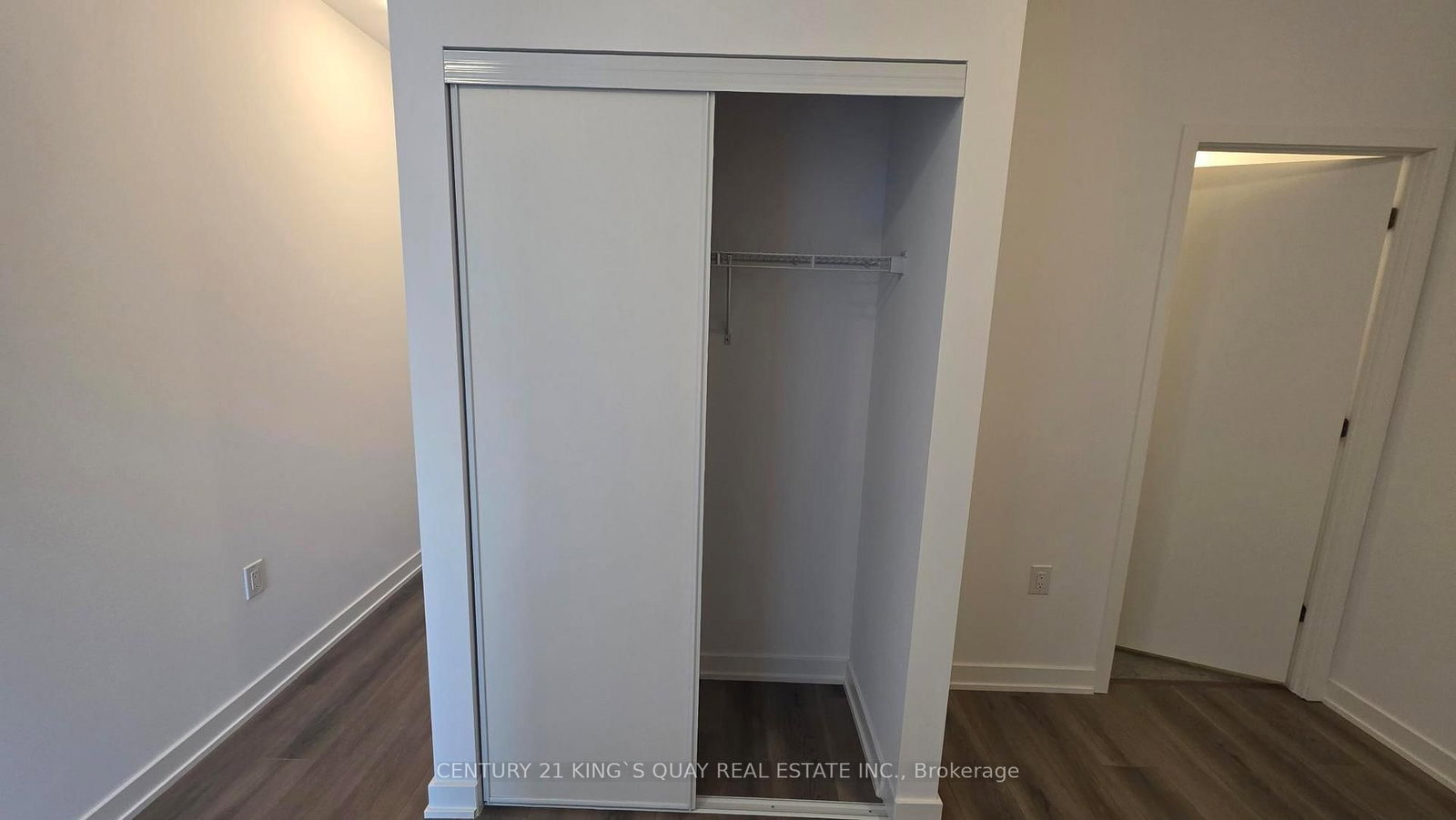 7437 Kingston Road, Unit 325 - Photo 8