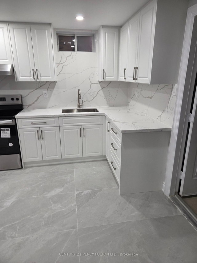 BSMT - 1607 Sandhurst Crescent