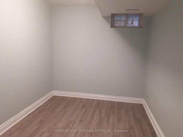 18 Corvette Avenue