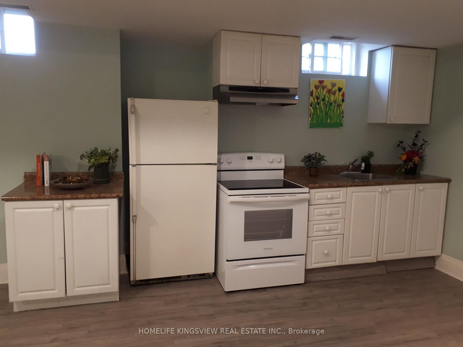 18 Corvette Avenue - Photo 8