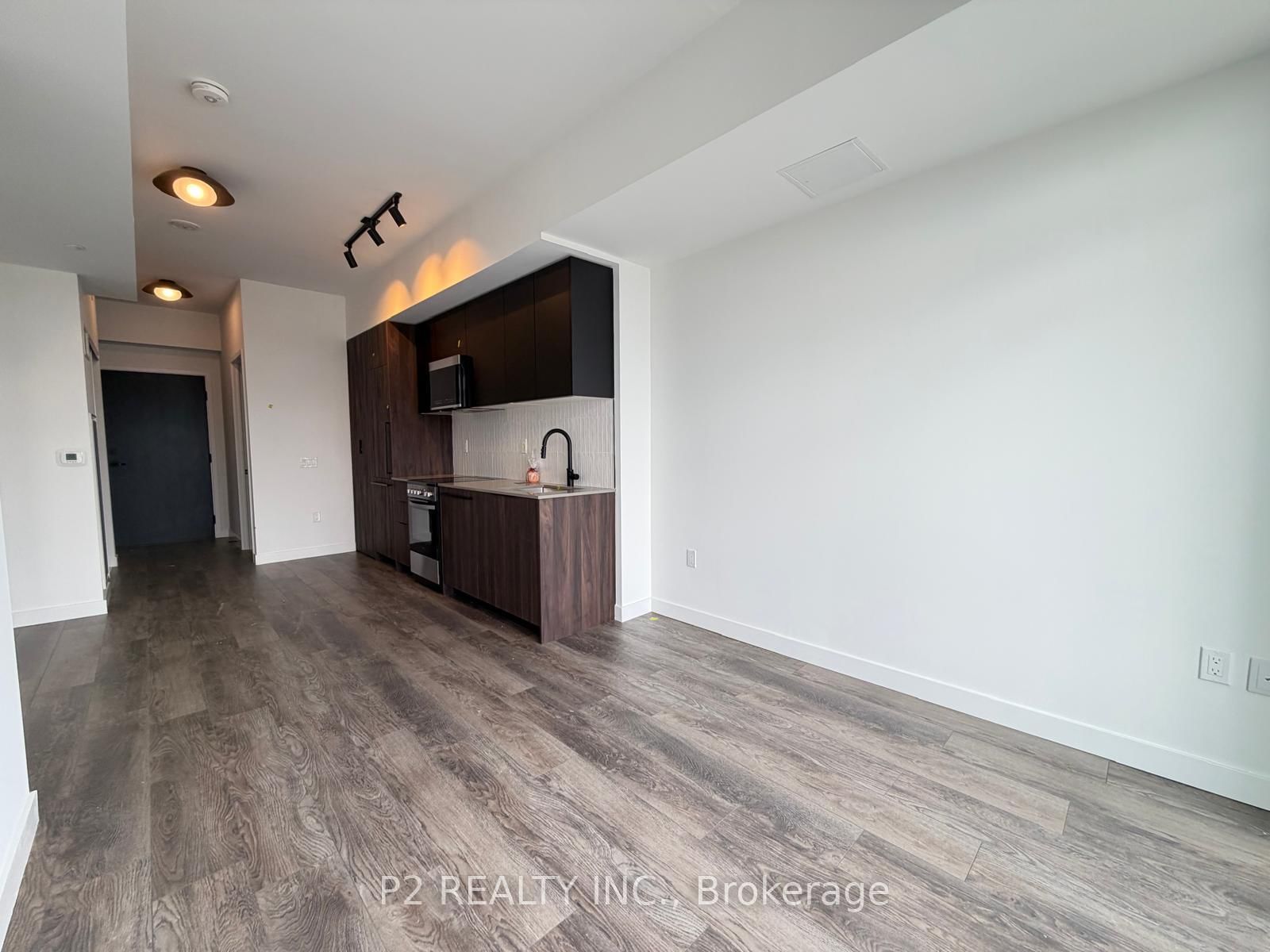 1635 MILITARY Trail, Unit 613 - Photo 3