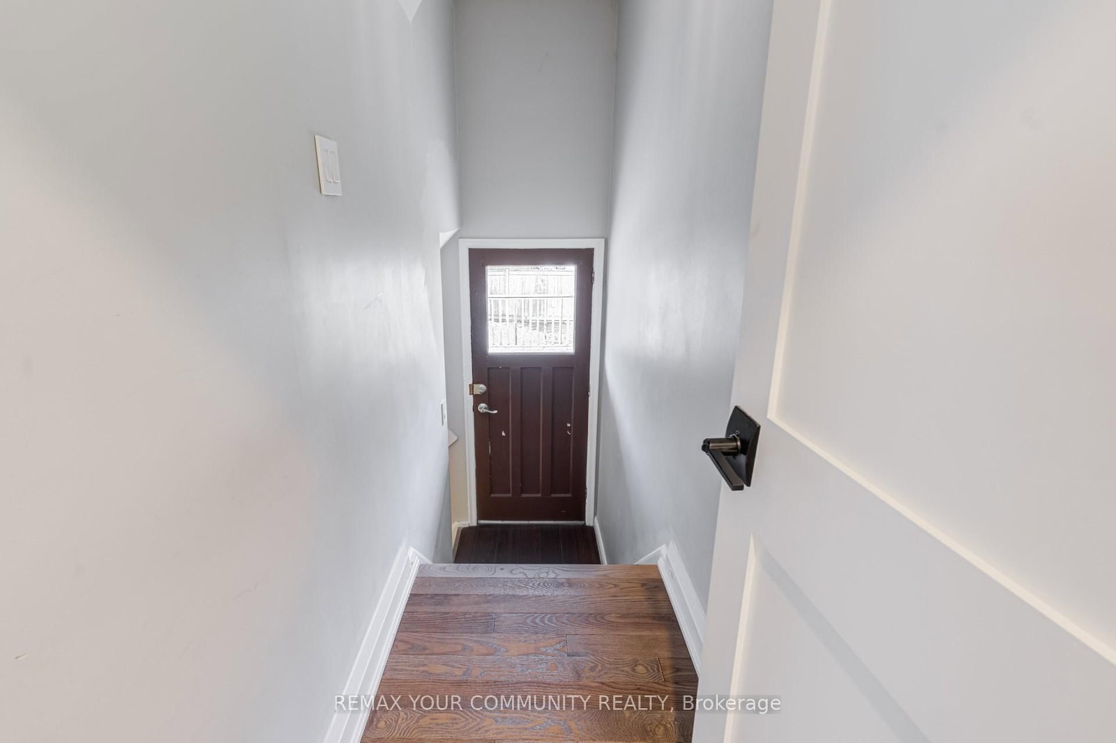 20 Bonny Lynn Court, Unit Main - Photo 20