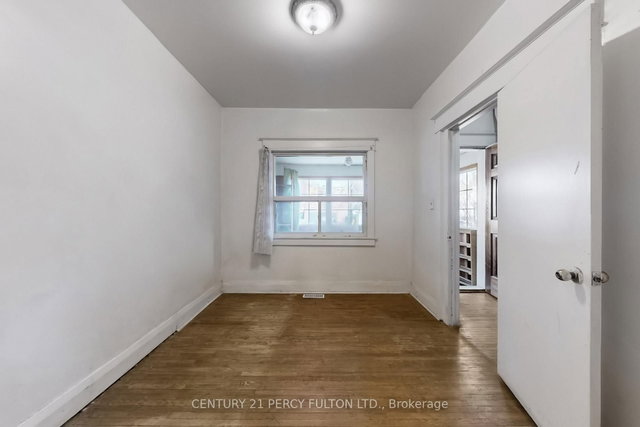 366 Coxwell Avenue