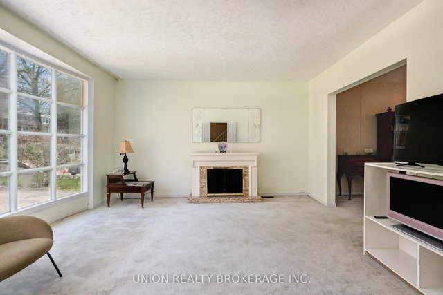 132 Silver Birch Avenue