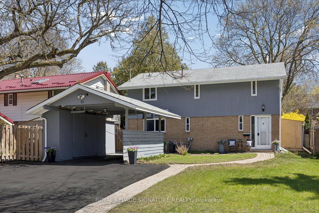 21 Munson Crescent