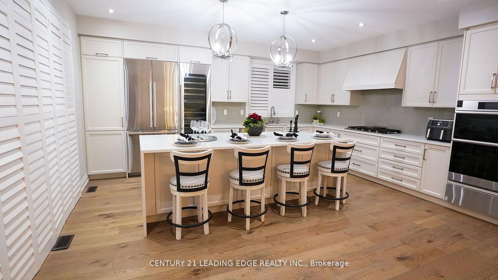 34 Huggins Drive • Whitby, ON photo 11