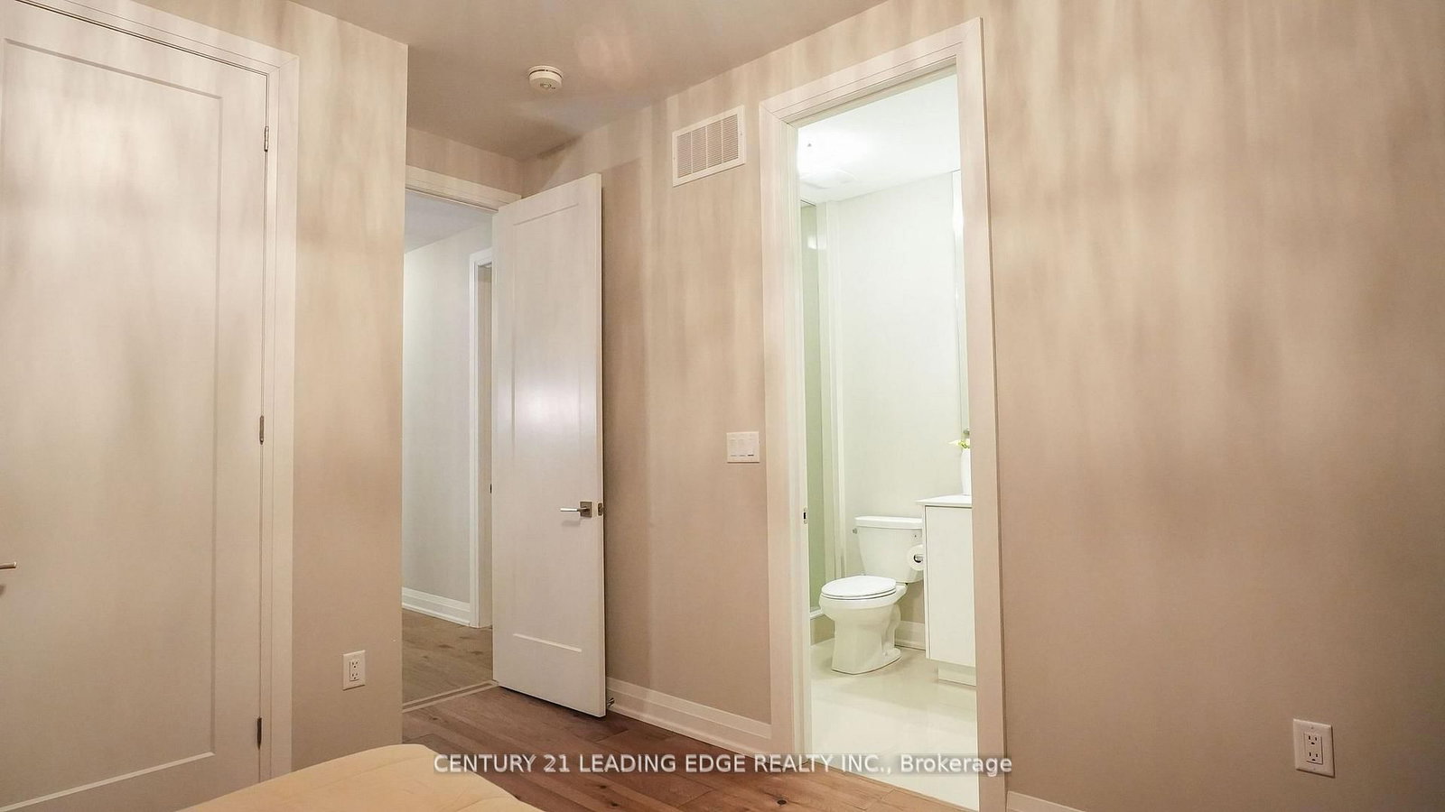 34 Huggins Drive • Whitby, ON photo 20