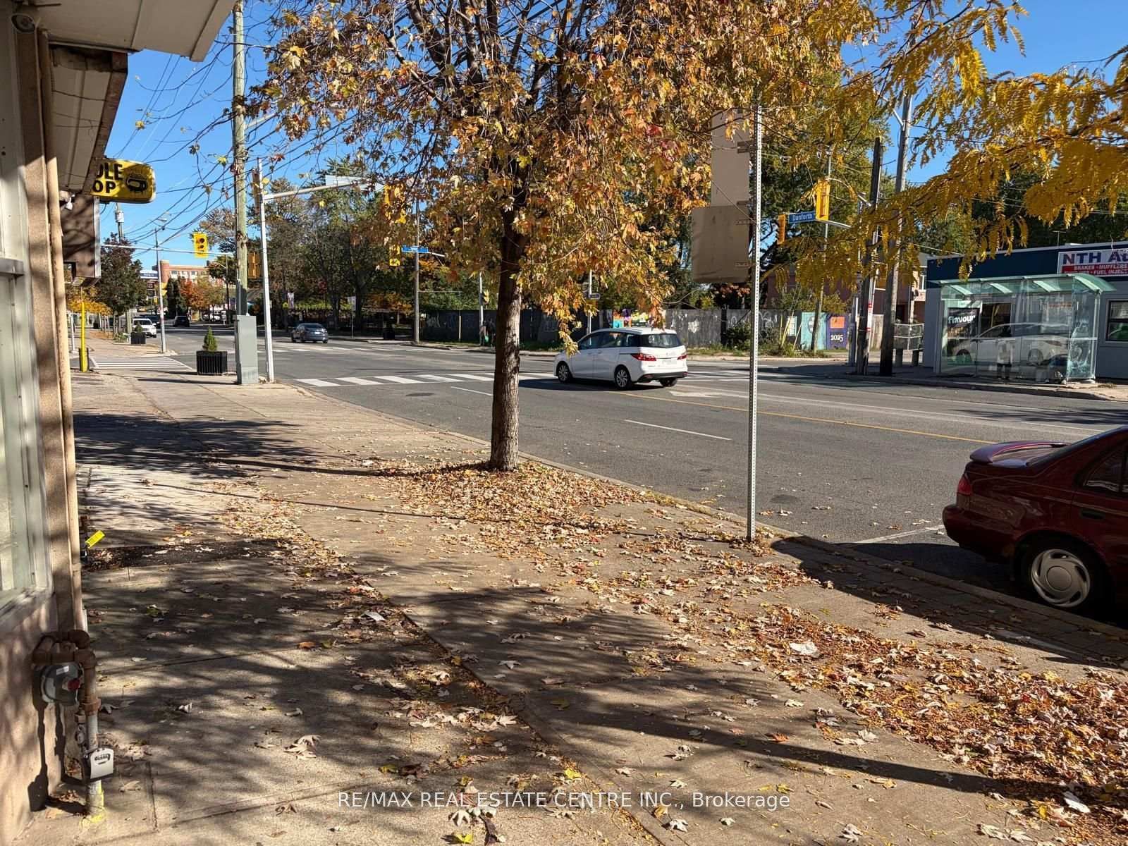 3280 Danforth Avenue, Unit Main+Basement