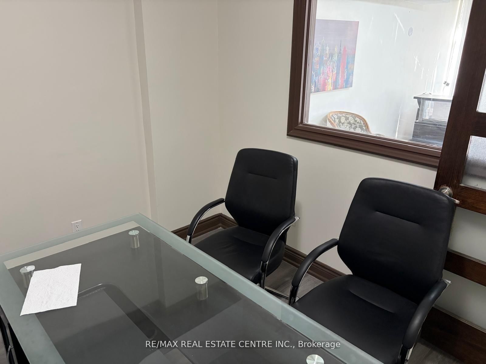 3280 Danforth Avenue, Unit Main+Basement - Photo 9