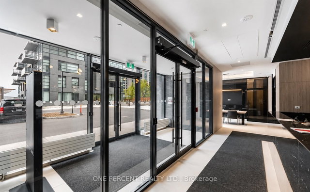 136C - 1612 Charles Street