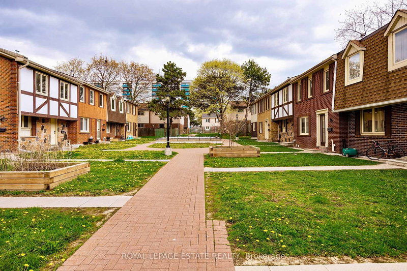 78 - 270 Timberbank Blvd, Toronto, M1W 2M1 | Image 2