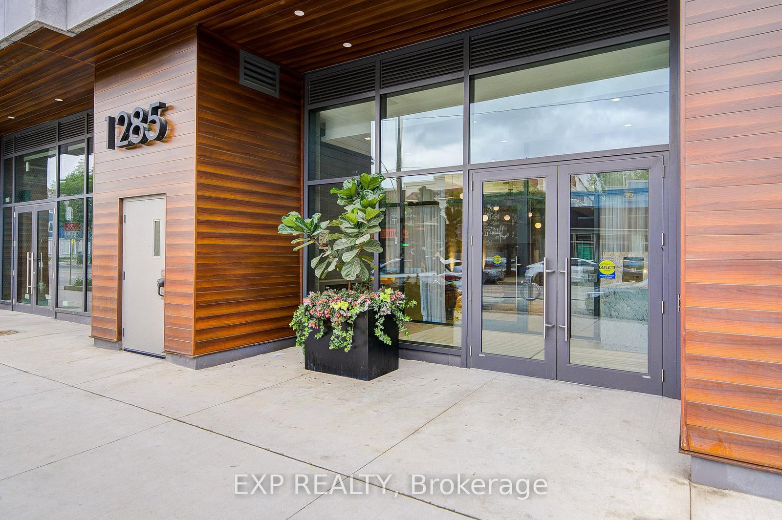 1285 E Queen Street • #211 • Toronto, ON photo 14
