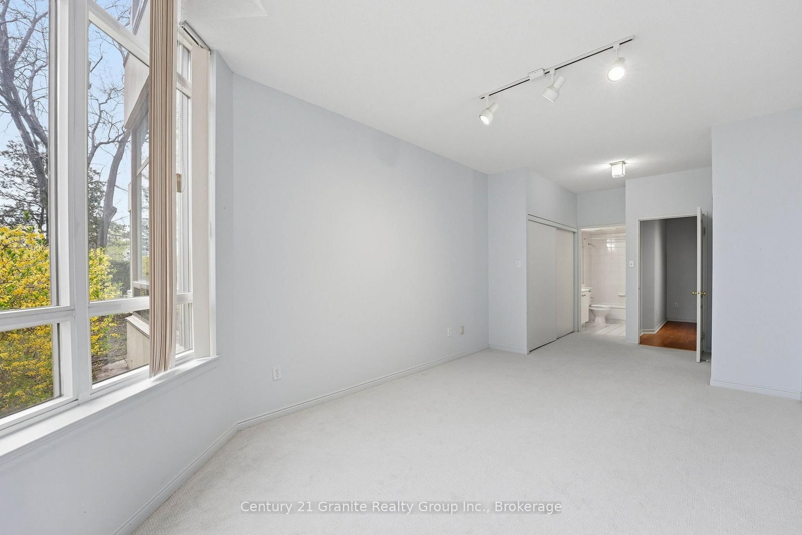 1 Greystone Walk Drive • #180 • Toronto, ON photo 22