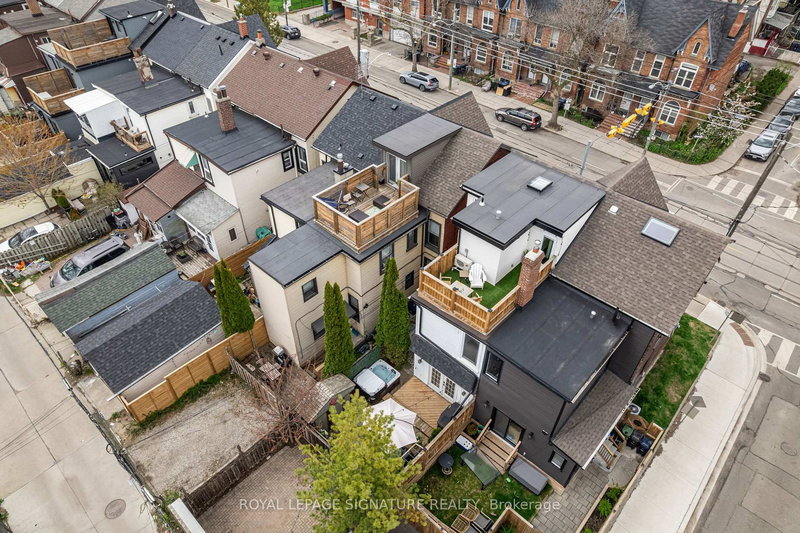 166 Broadview Ave, Toronto, M4M 2G5 | Image 3