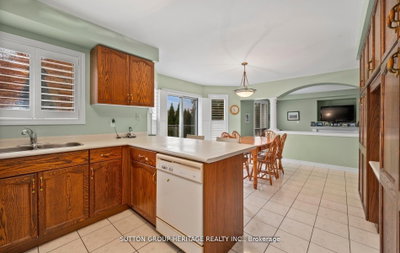 2330 Southcott Road • Pickering, ON photo 9
