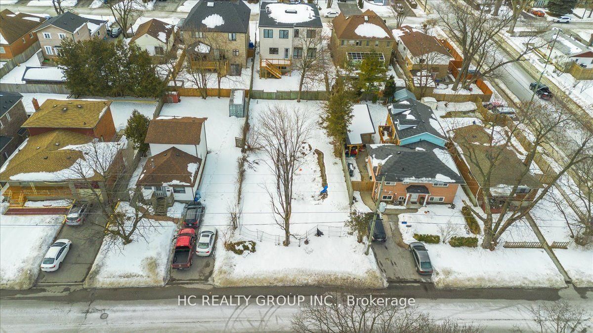 692 West Shore Boulevard - Photo 6