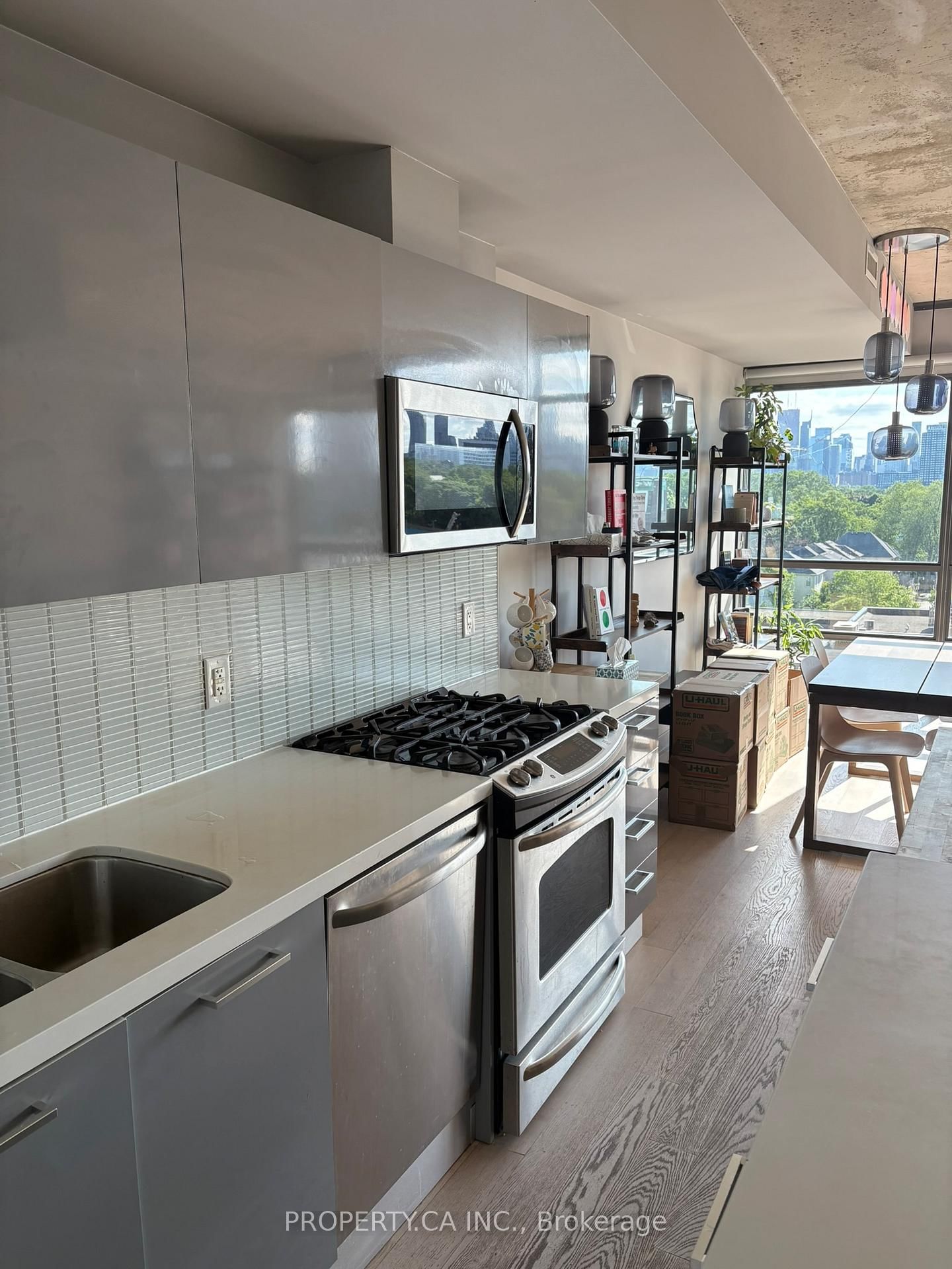 319 Carlaw Avenue, Unit 803 - Photo 10