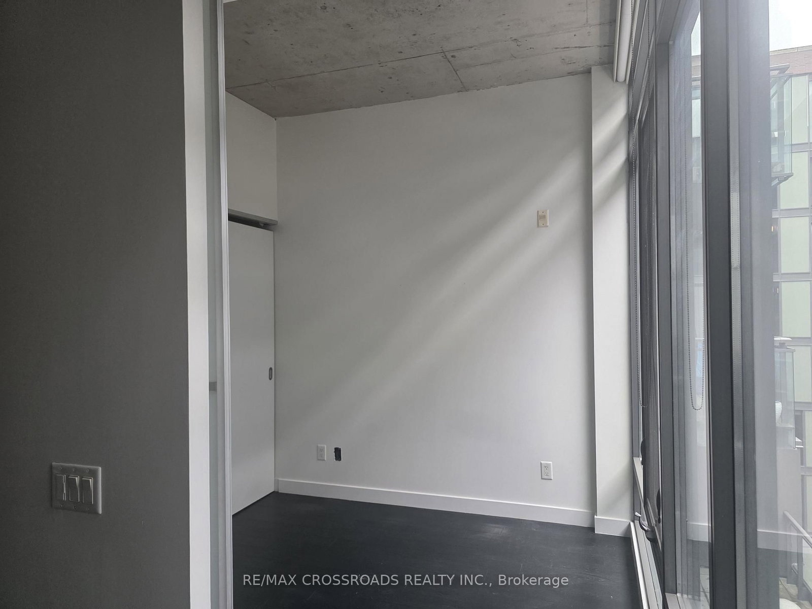 90 Broadview Avenue, Unit 622 - Photo 8
