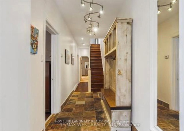 68 Hastings Avenue