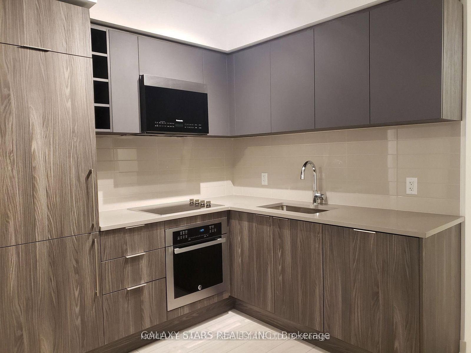 2033 Kennedy Road, Unit 308 - Photo 3