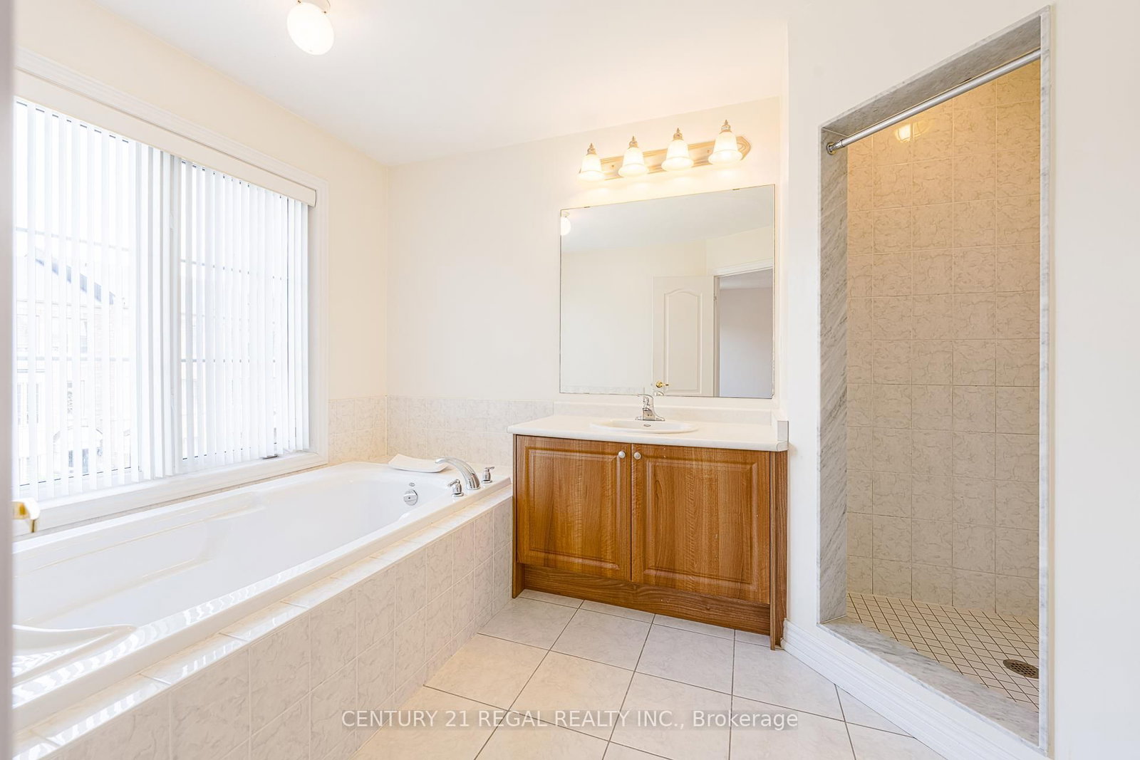 27 Belanger Crescent S - Photo 24