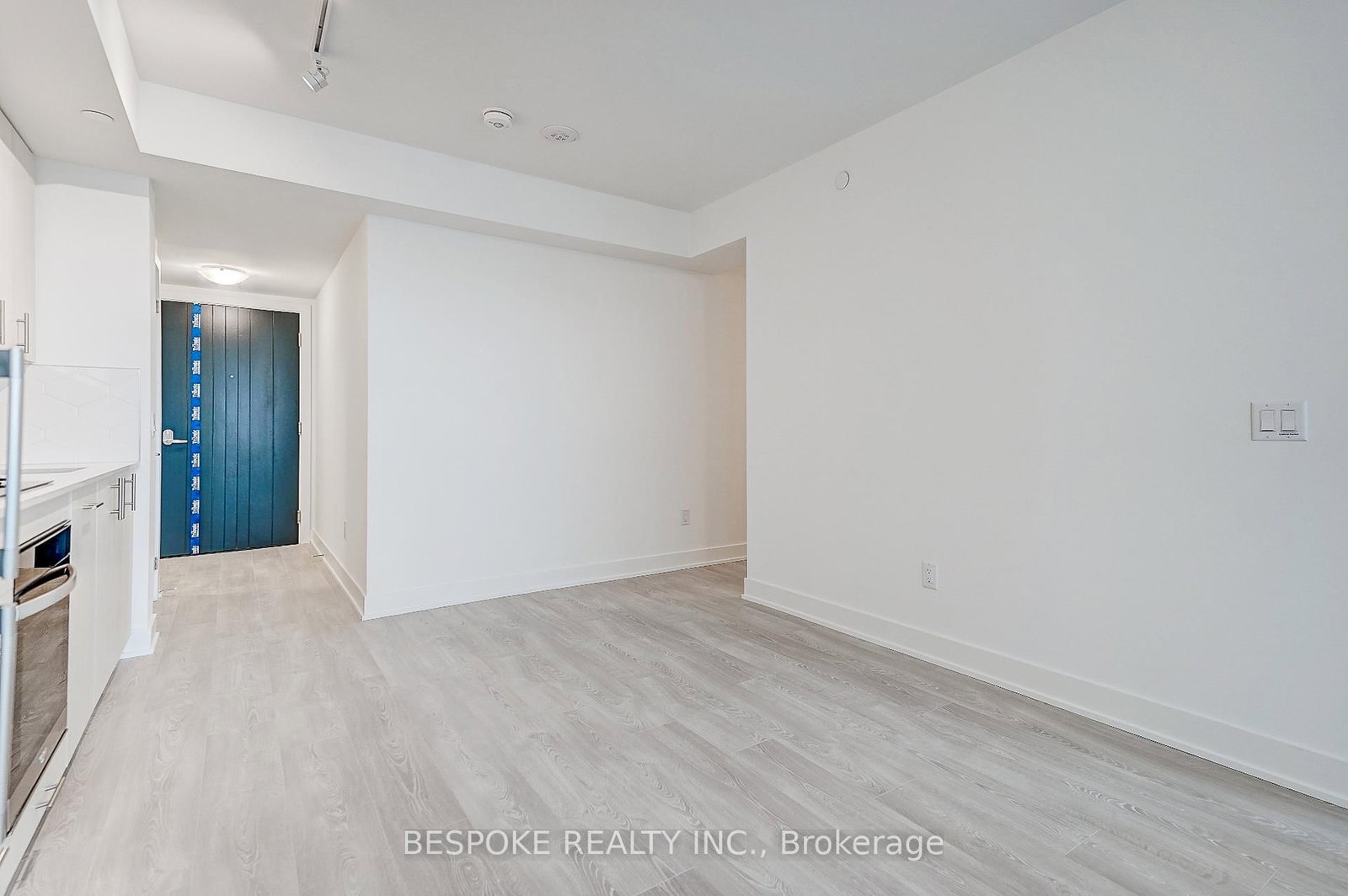 2545 Simcoe Street N, Unit 714 - Photo 21