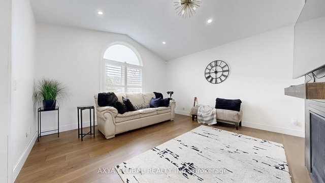 67 Park Road N