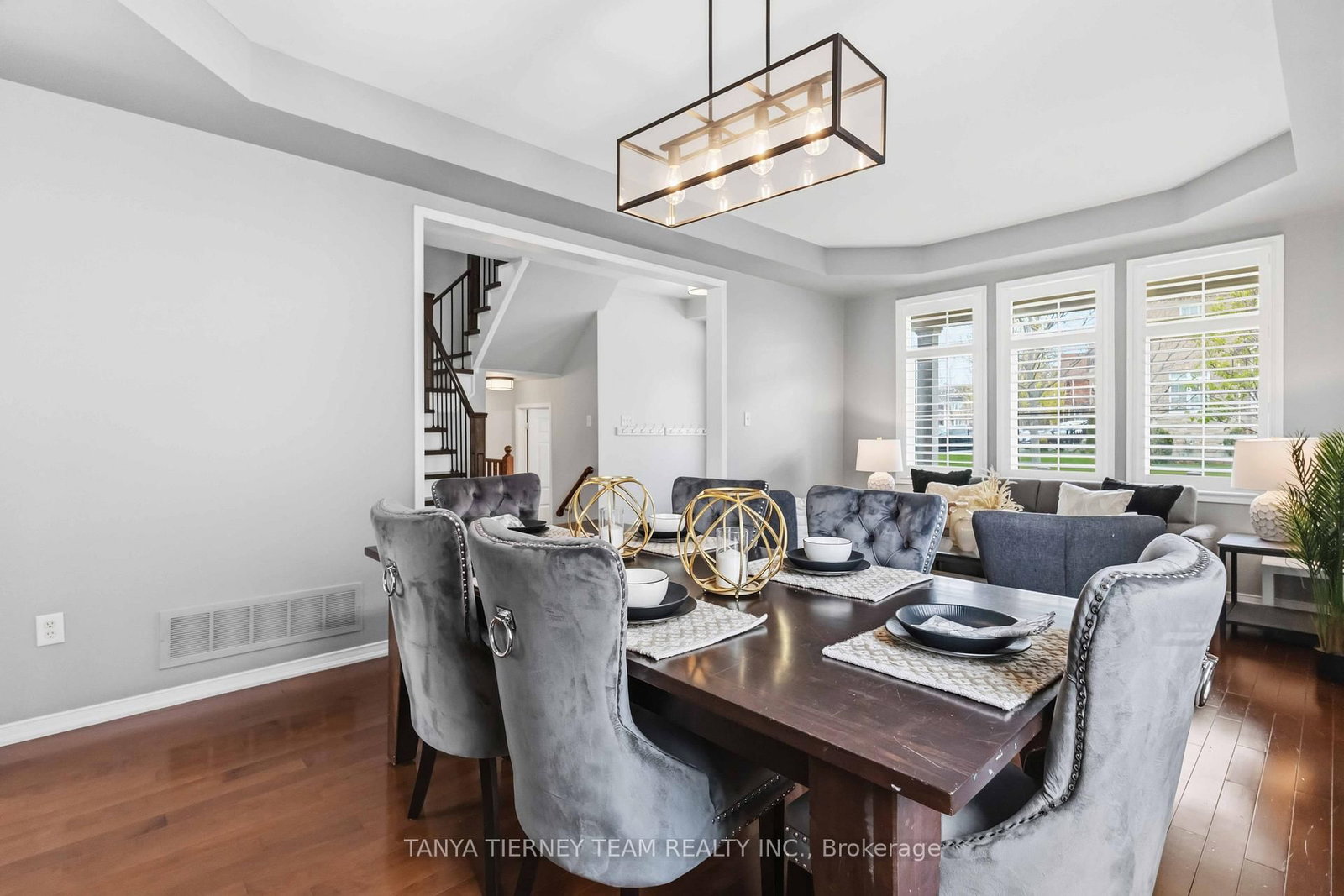 2315 Hackett Place - Photo 11