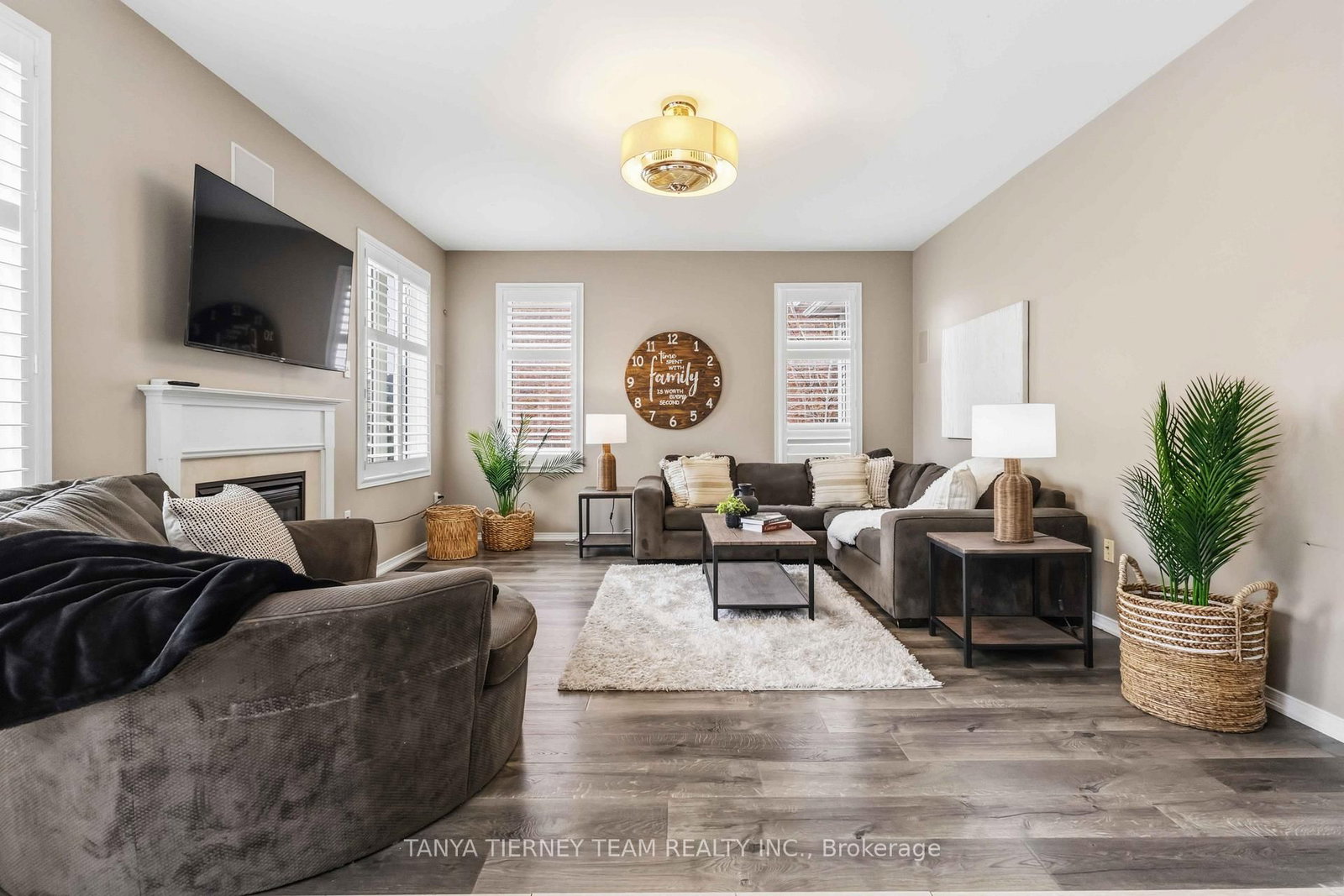 2315 Hackett Place - Photo 24