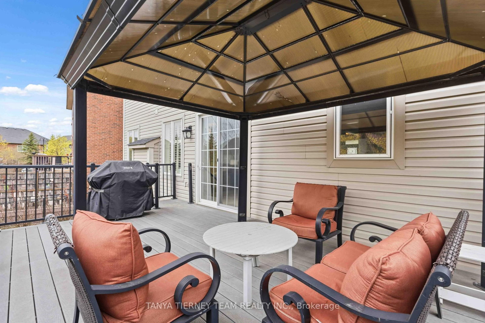2315 Hackett Place - Photo 44