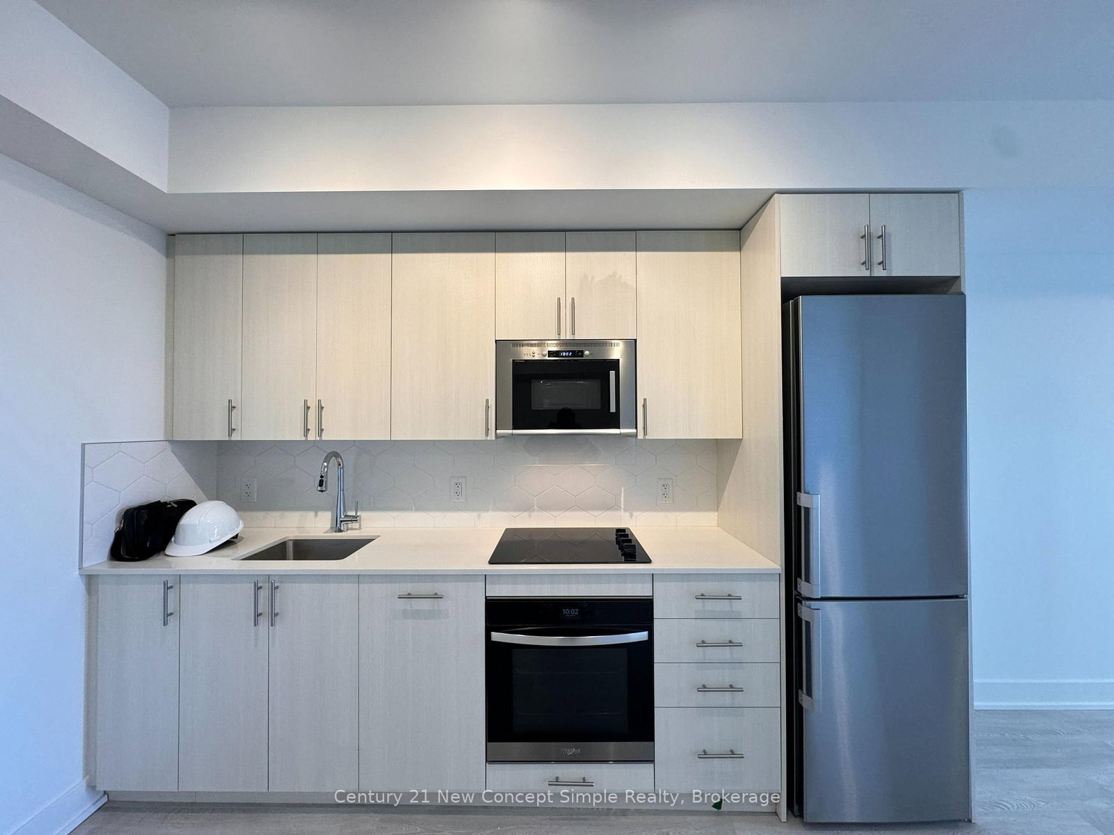 2545 Simcoe Street N, Unit 613 - Photo 5
