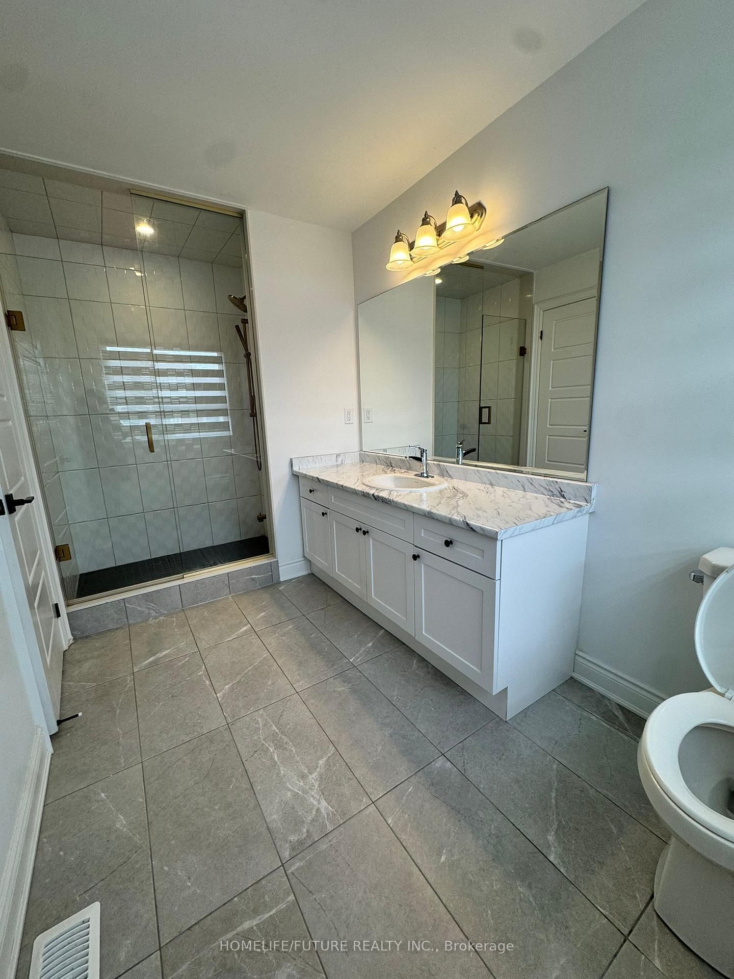1509 Honey Locust Place - Photo 18