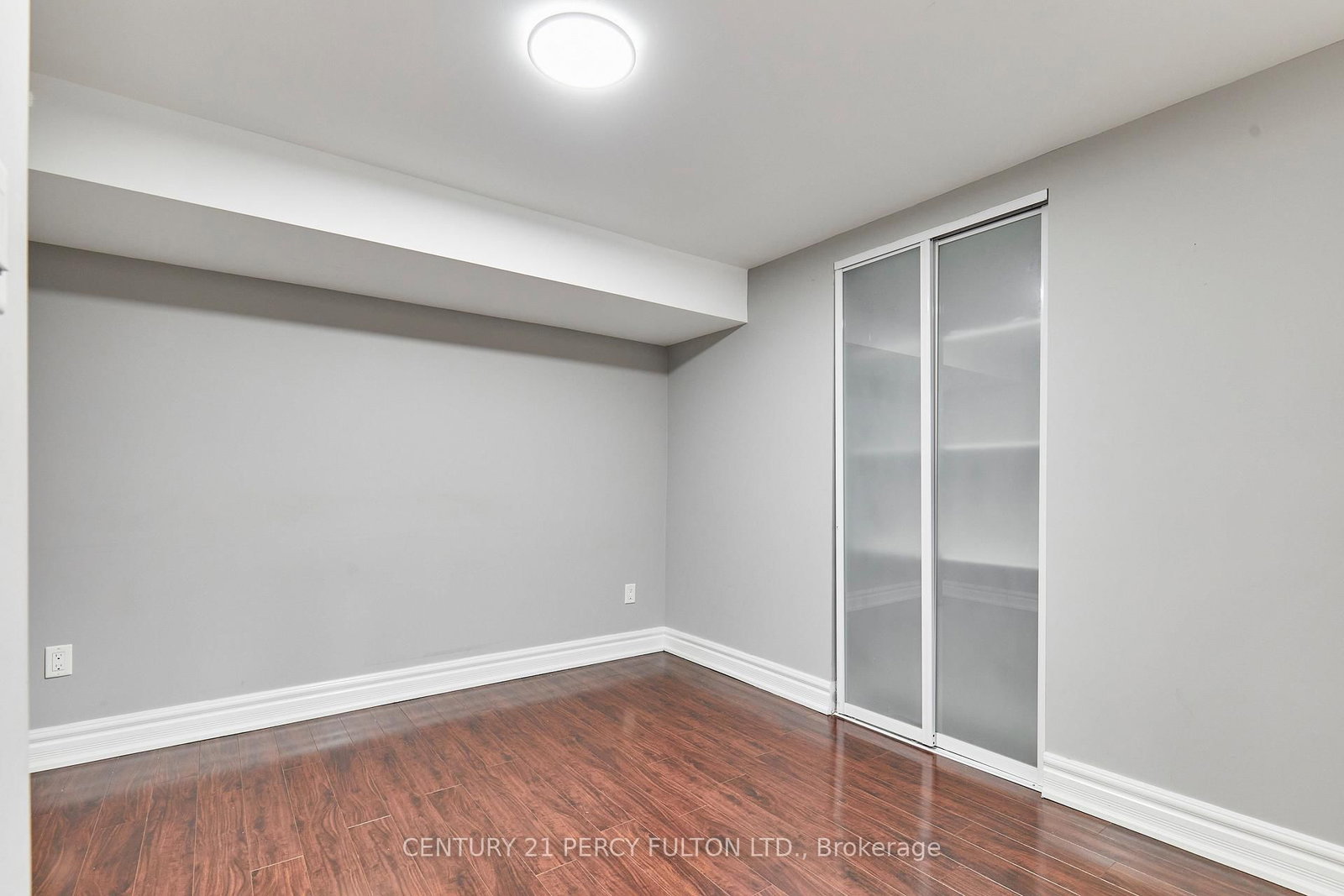 7 Schoolbridge Street - Photo 34
