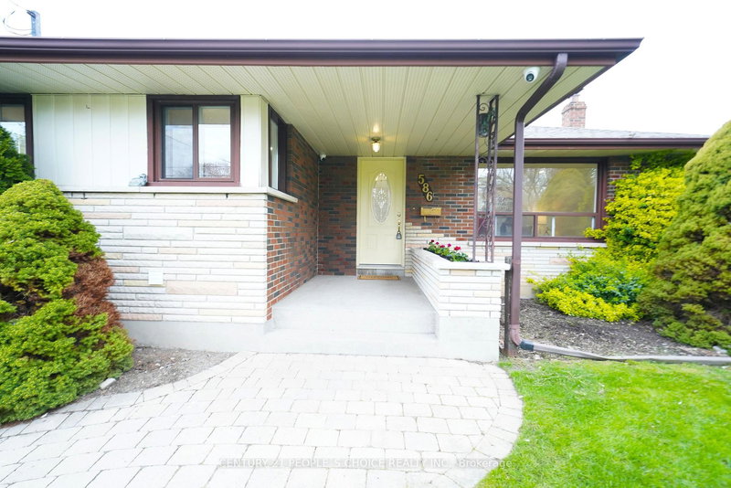 586 Central Pk Blvd N, Oshawa, L1G 6A4 | Image 3
