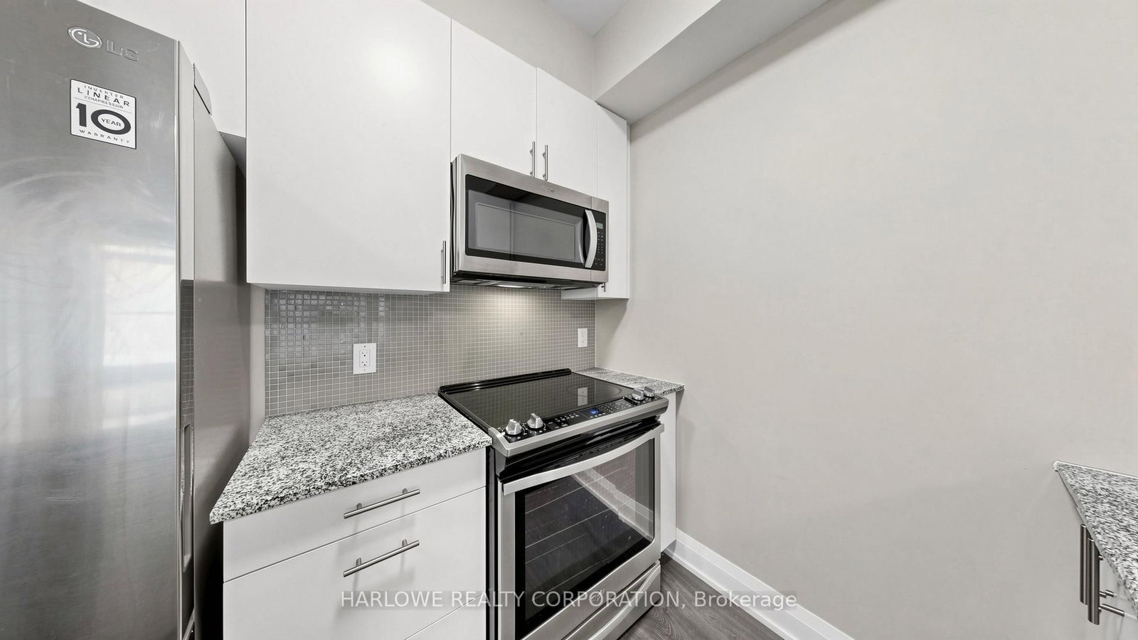 3655 Kingston Road, Unit 207 - Photo 24