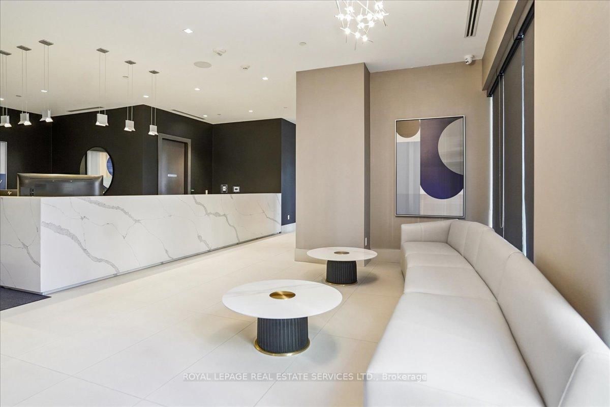 2550 Simcoe Street N, Unit 1012 - Photo 6