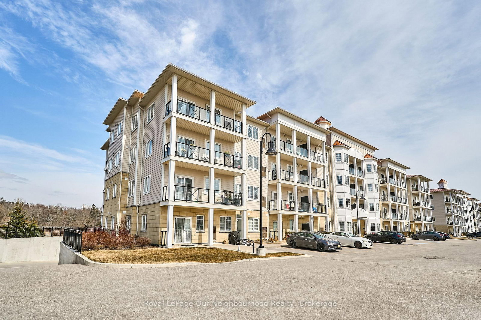 80 Shipway Avenue, Unit 301
