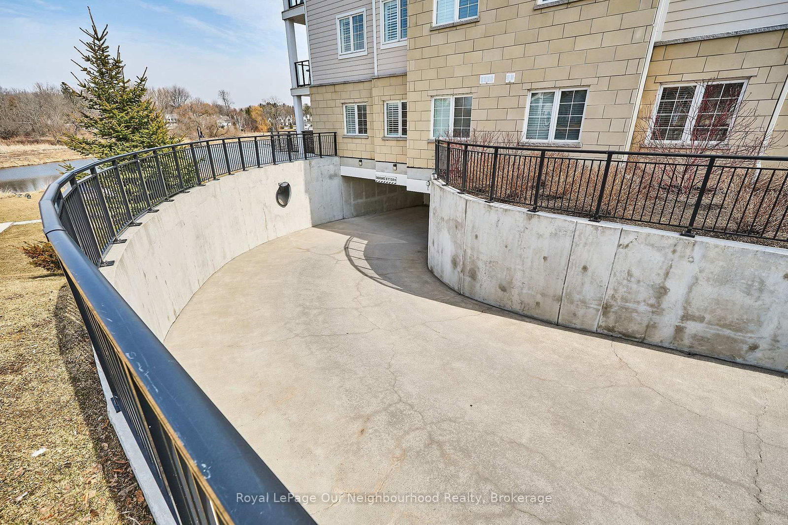 80 Shipway Avenue, Unit 301 - Photo 9