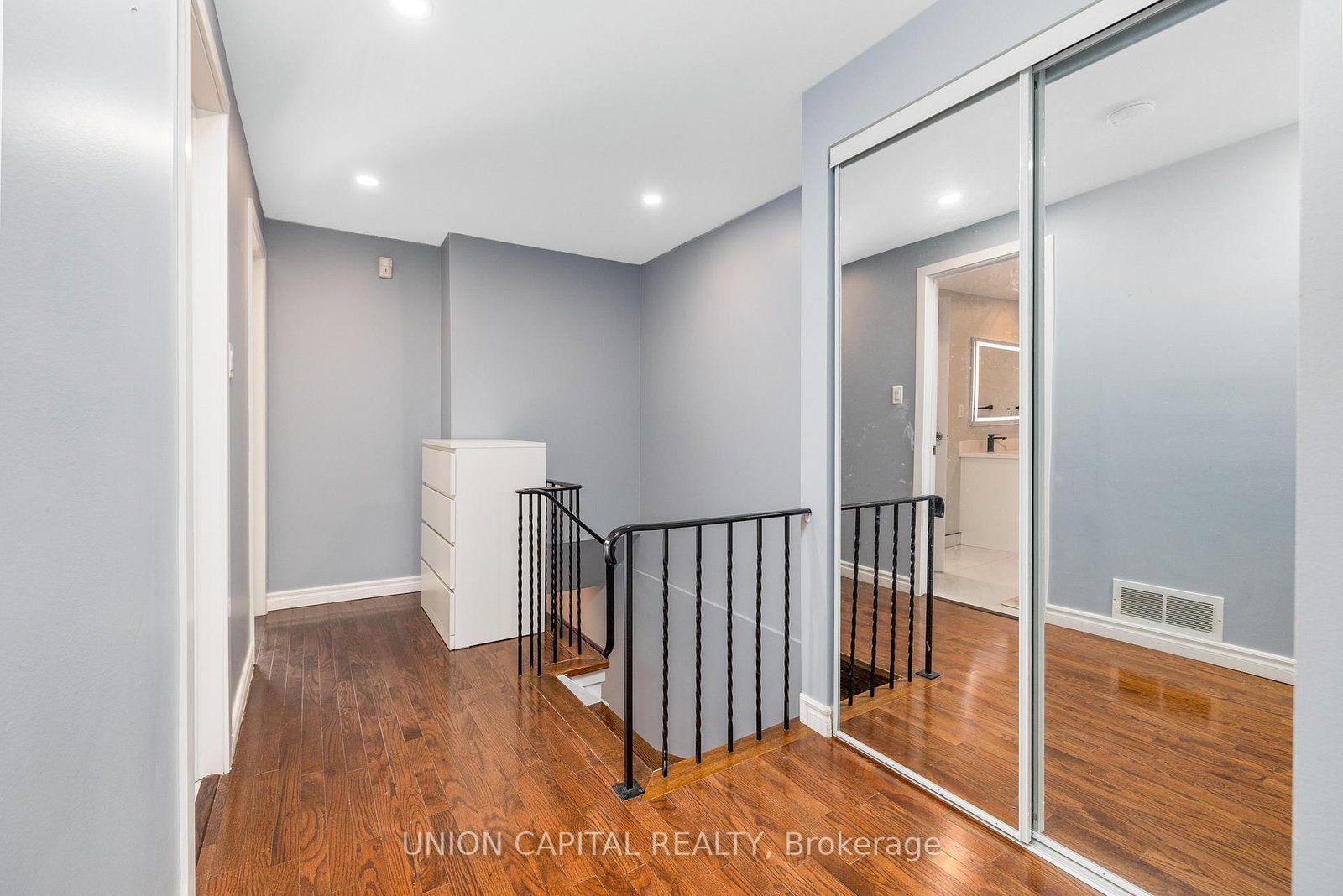 227 Huntingdale Boulevard - Photo 17