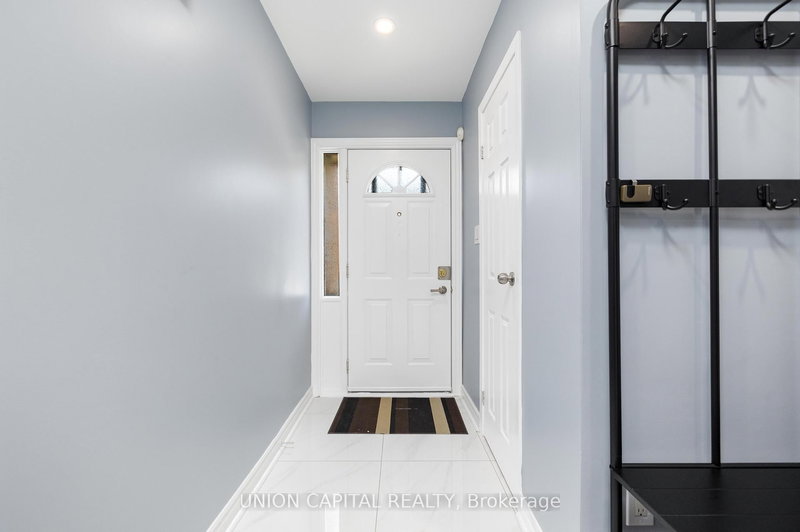 227 Huntingdale Blvd, Toronto, M1W 1T2 | Image 3