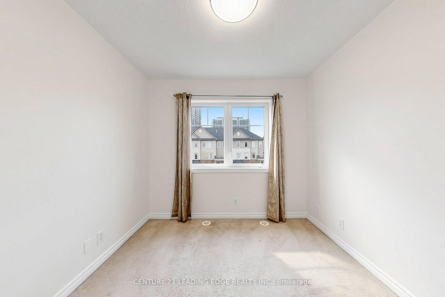 61 Far North Court - Photo 30
