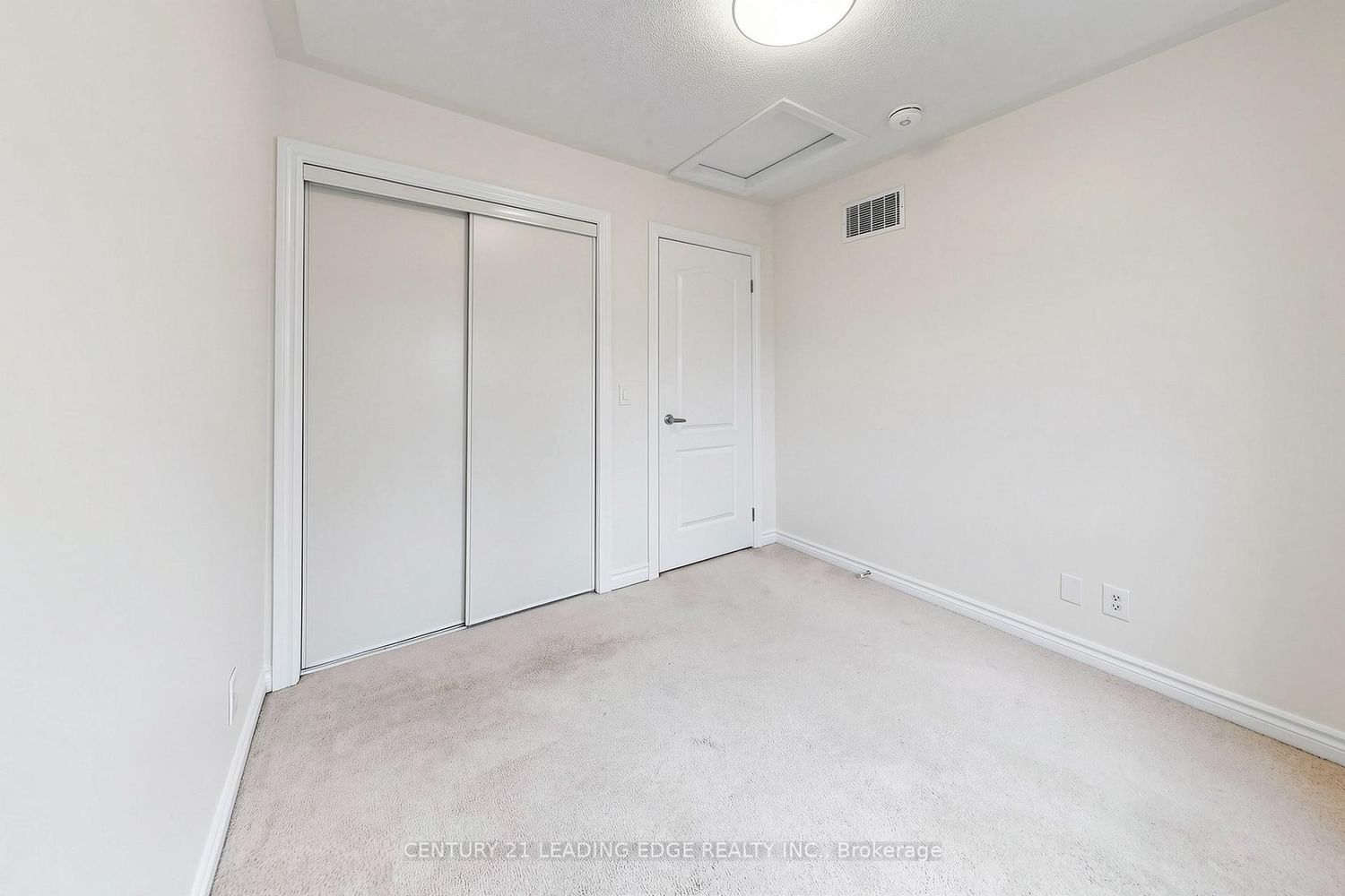 61 Far North Court - Photo 32