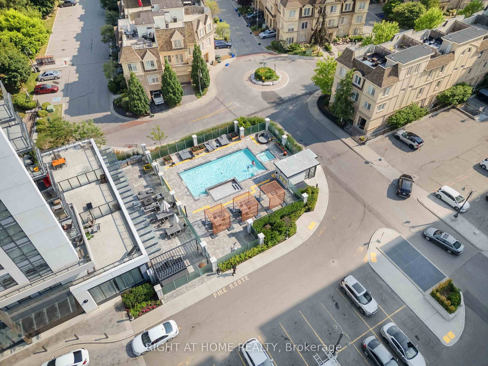 1245 Bayly Street, Unit Th 8 - Photo 27