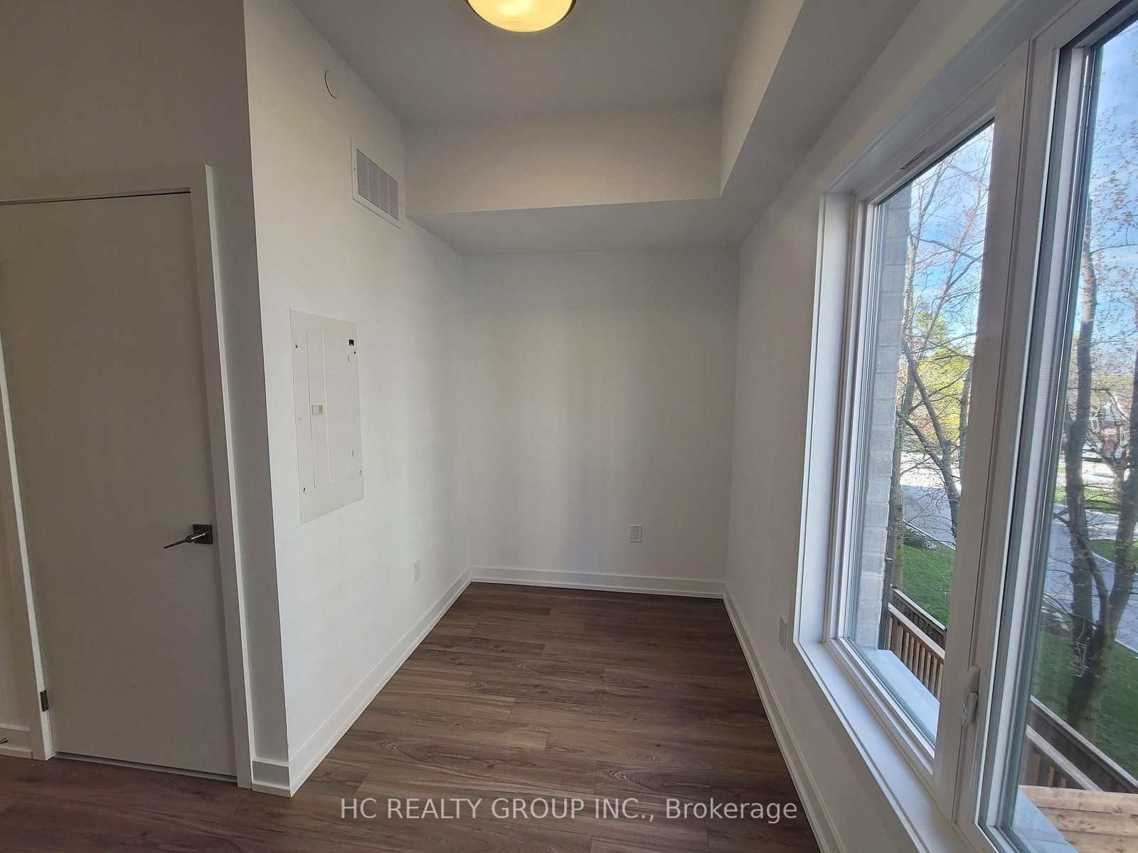 11 Calamint Lane • Toronto, ON photo 12